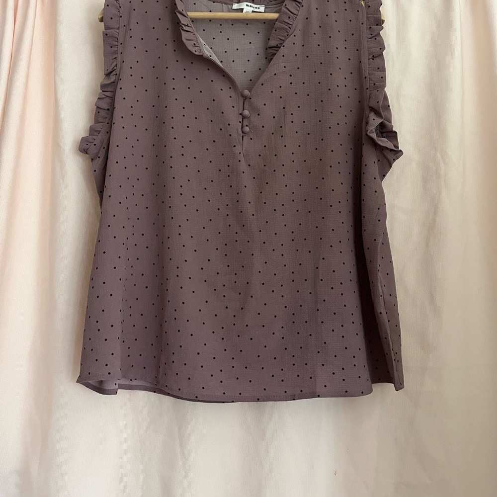 Mauve Purple Sleeveless Polo Blouse with Ruffles